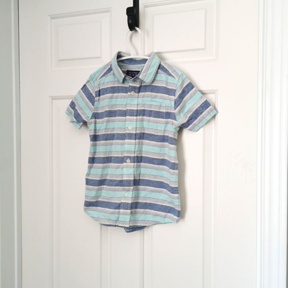 2/$20 The children's place short sleeve button down size 5